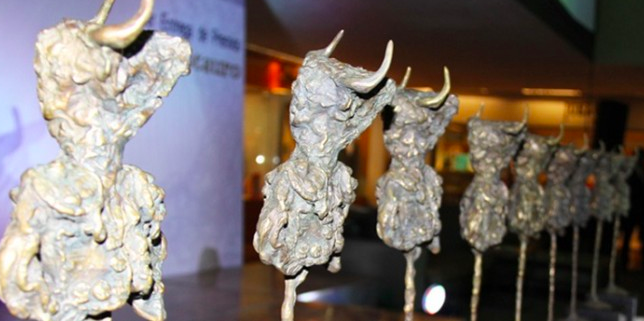 Sergio Flores obtiene premio al mejor de la temporada grande